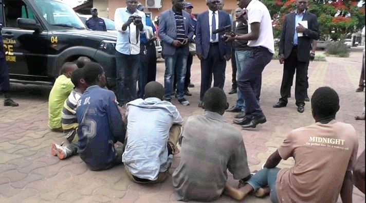 RDC-Lualaba: Six voleurs des cables électriques présentés au ministre de l’intérieur