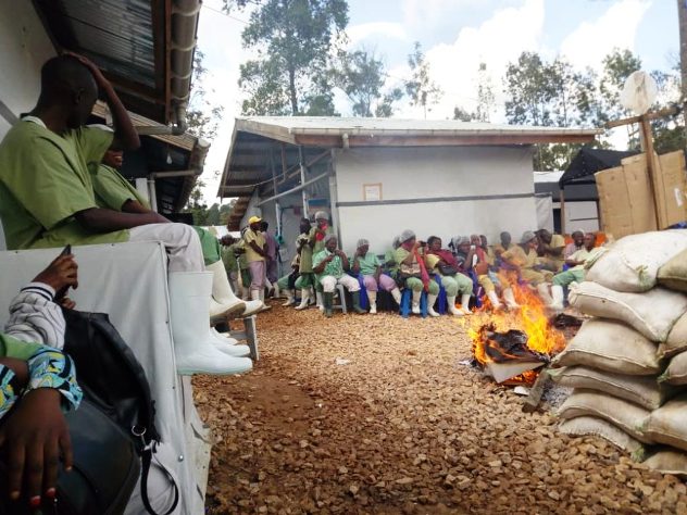 RDC- Nord-Kivu:pour 2 mois d’impaiement,les agents d’un centre de traitement d’Ebola brûlent les installations