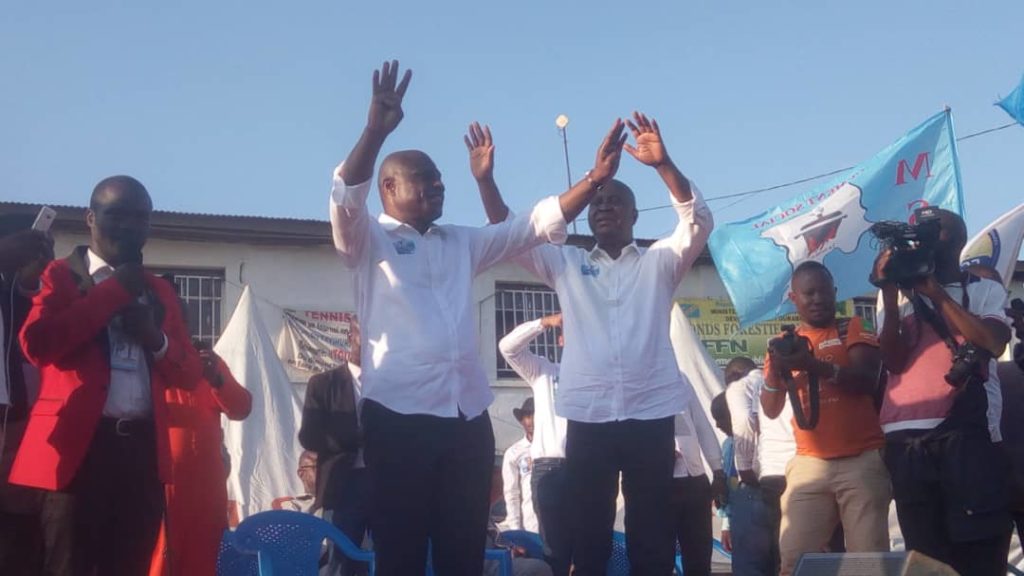 RDC: Fayulu se montre plus patriote devant la foule à Beni