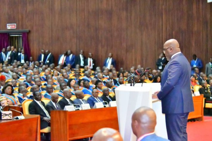 RDC- congrès : Tshisekedi appelle les deux chambres à penser aux élections présidentielles à deux tours
