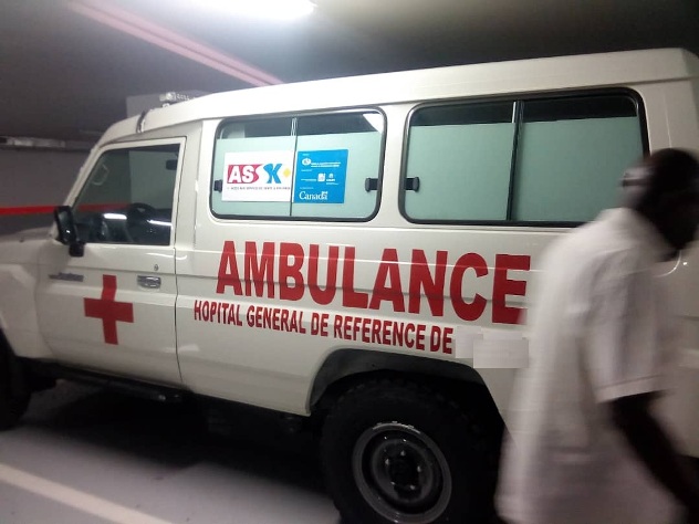 Kasaï oriental : Remise de l’ambulance à l’hôpital général de référence de Tshilenge