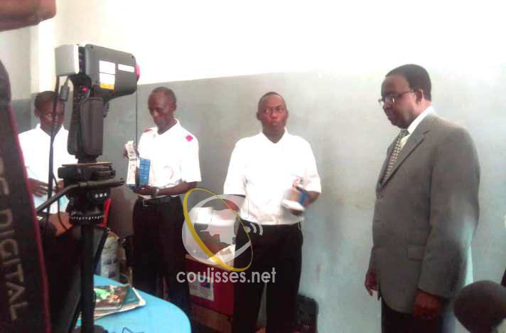 Kasaï oriental : Remise des matériels de détection du coronavirus à l’aéroport de Mbujimayi