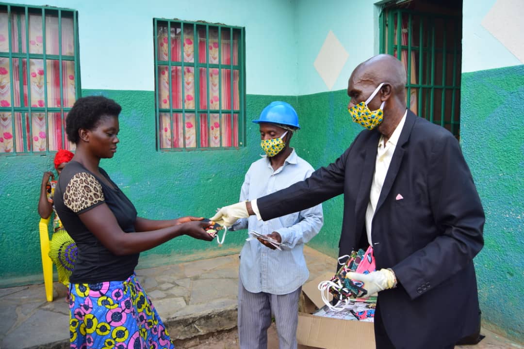 Kasaï oriental : L’ONG IPAMEC a lancé la campagne de distribution des masques et purifiants à Cibombo