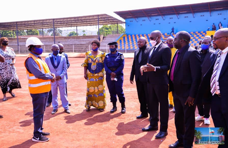 RDC-Haut-Katanga : Jacques Kyabula visite le stade Kikula en rénovation