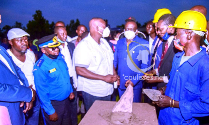 Kasaï oriental : Coup d&rsquo;envoi de la construction du bâtiment administratif de Kabeya Kamwanga