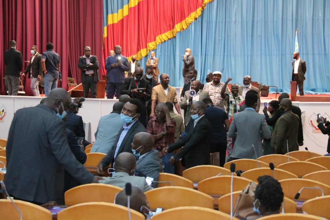 RDC: Tension à l’Assemblée nationale, les députés attendent la tenue de la plénière