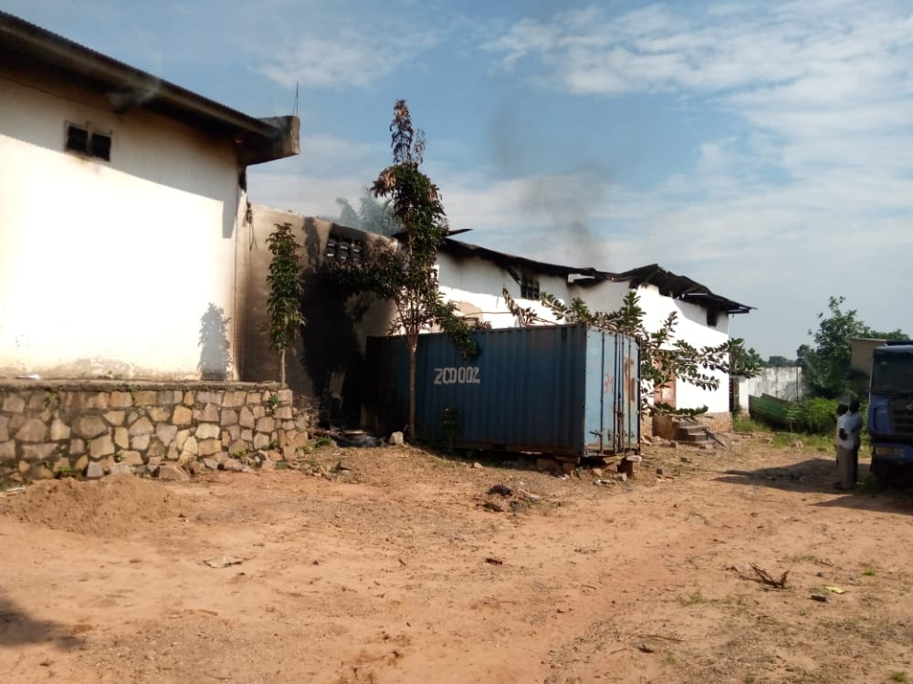 Kasaï oriental : un incendie s&rsquo;est déclaré à la résidence de Kalambayi Nzevu