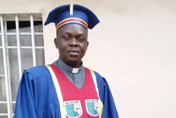 Kasaï oriental : Professeur Apollinaire Cibaka nommé recteur de l’Université officielle de Mbujimayi