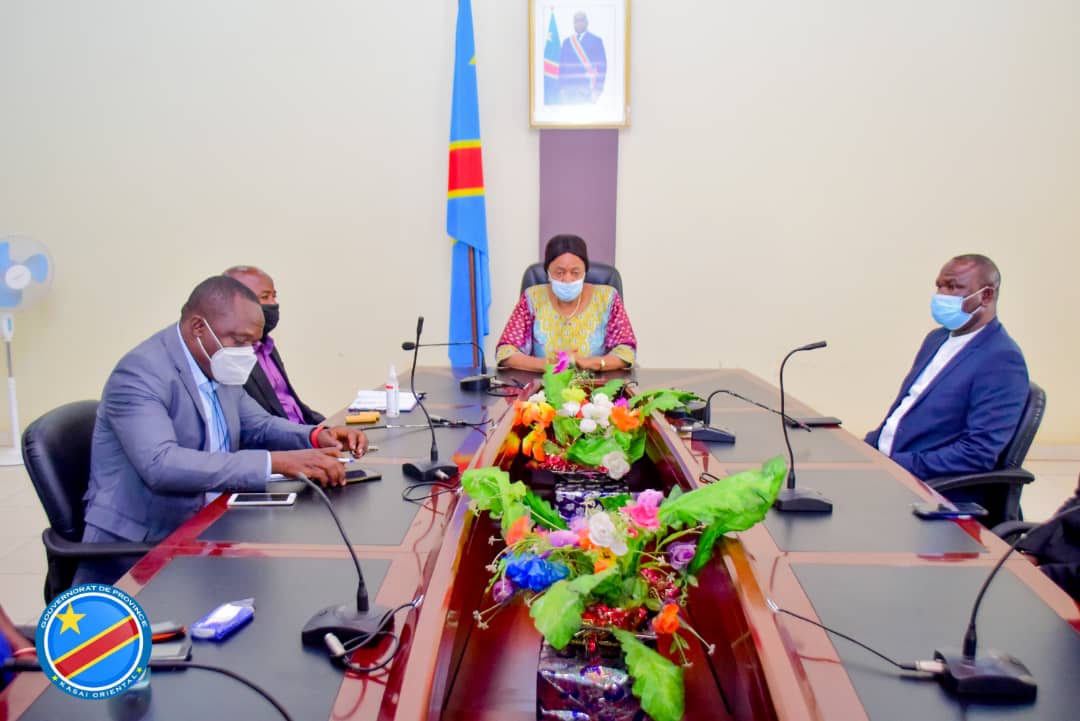 Kasaï oriental : Une délégation du ministère des finances en mission à Mbujimayi échange avec la gouverneure intérimaire