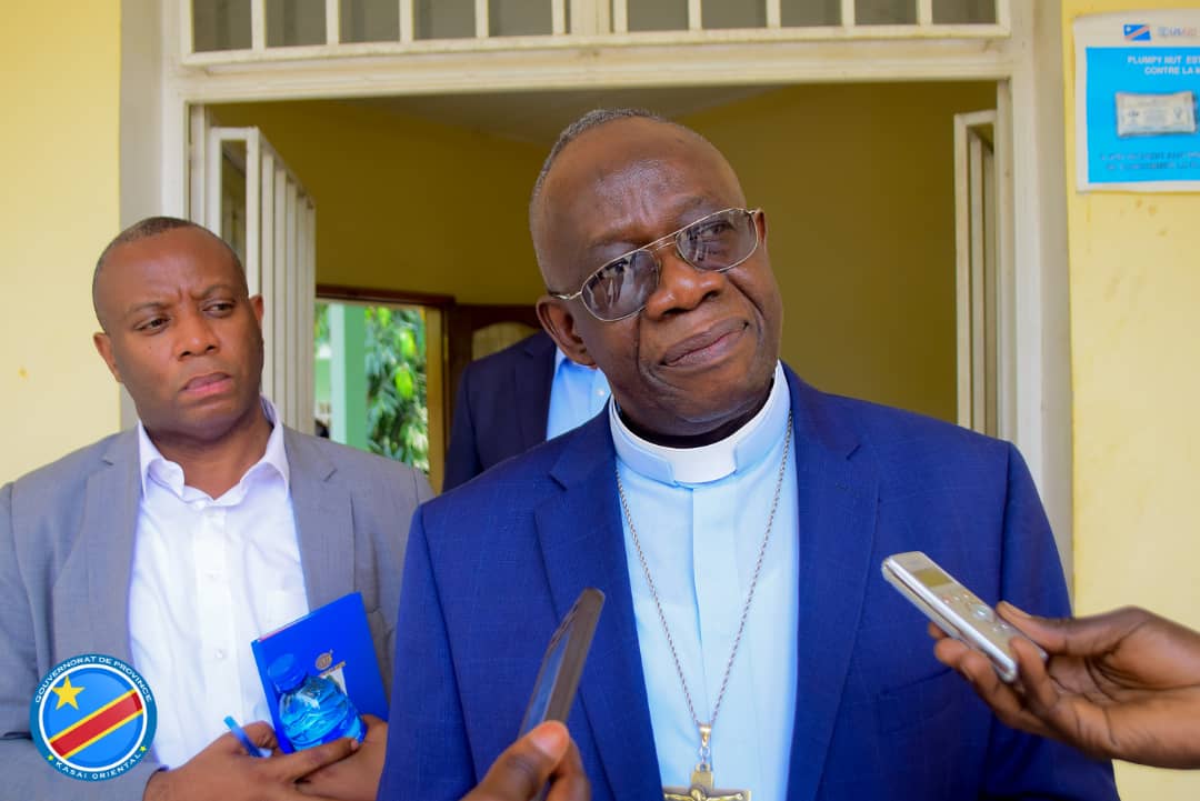 Kasaï oriental : L’évêque diocésain condamne la récupération politicienne de sa déclaration contre les voleurs des objets sacrés