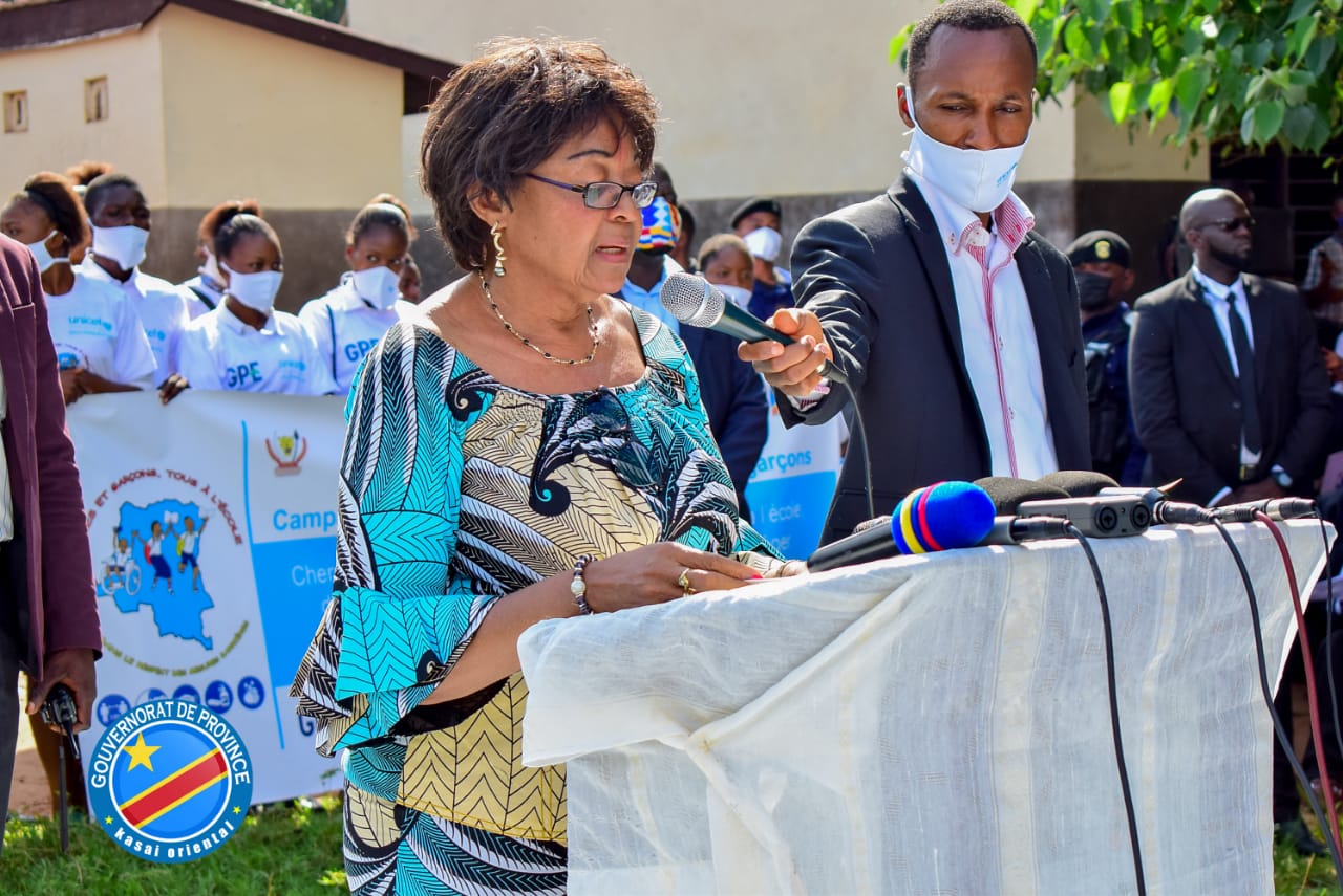 Kasaï Oriental : Jeannette Longa remercie Tony Mwaba du choix porté sur sa province pour le lancement de la rentrée scolaire