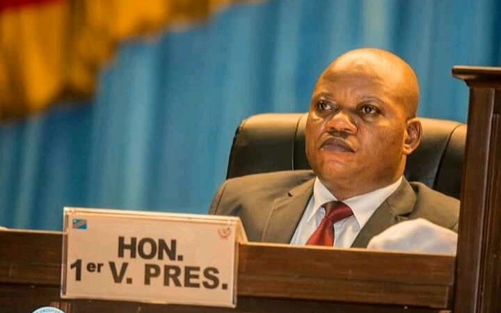 RDC:  « En quoi l’état de siège vous gêne ?», lance Kabund aux députés de l’Ituri et du Nord-Kivu