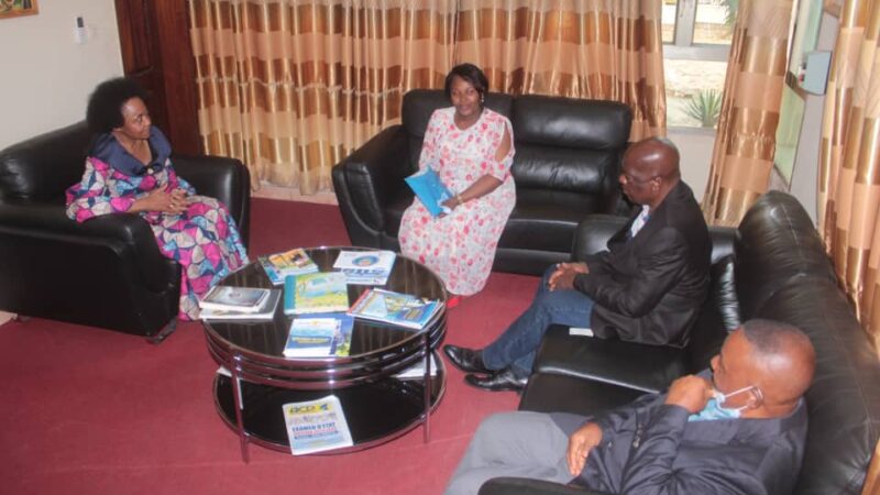 Kasaï oriental : Jeannette Longa confère avec la délégation du ministère de plan dépêchée par Sama Lukonde