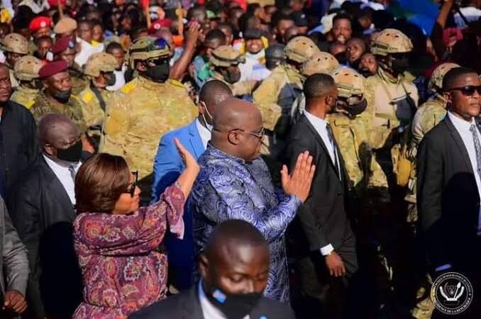 RDC : de retour au pays, Félix Tshisekedi prend un bain de foule