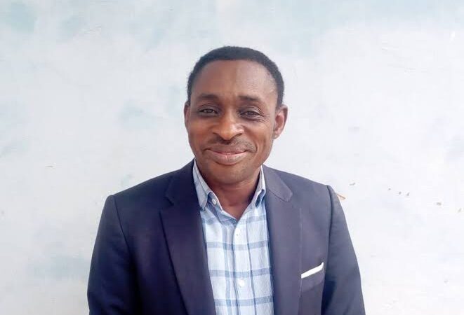 Kasaï oriental : désolidarisation de l&rsquo;UDPS de Jeannette Longa, Abbé Pierre Kabamba craint une crise politique dans la province