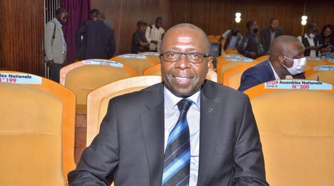 RDC-Affaires étrangères : Christophe Lutundula éclaire la commission relations extérieures du sénat sur le fonctionnement de son ministère