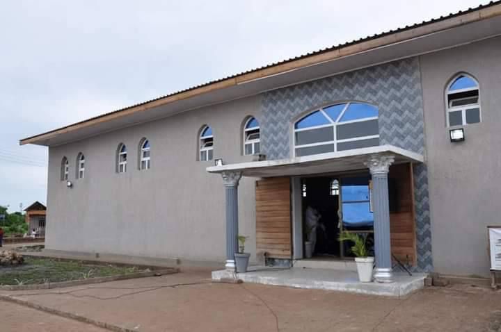 Lualaba : une année de gestion,  Masuka Saini dote l’église catholique d’une paroisse pimpante neuve en guise d’action de grâce
