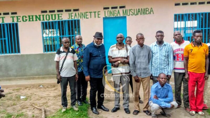 Kasaï oriental : Louis Adula, poursuit sa mission d’inspection dans les secteurs de Kalela et Pemba
