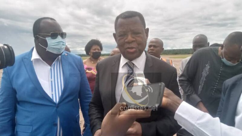 Kasaï oriental : Lambert Mende à Mbujimayi demande au Chef de l’État de  « concrétiser le rêve qu’il a pour le Grand Kasaï »
