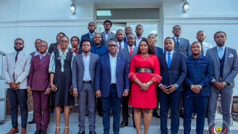 RDC : la délégation des représentants des étudiants évoque la question des bourses d’études avec le Premier ministre Jean-Michel Sama