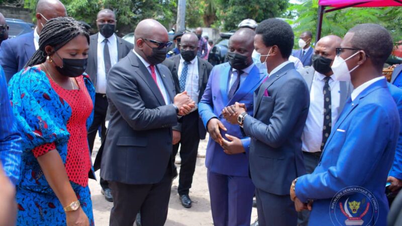 RDC : Jean-Michel Sama Lukonde a inauguré le siège de la représentation des étudiants du Congo, don du chef de l’État