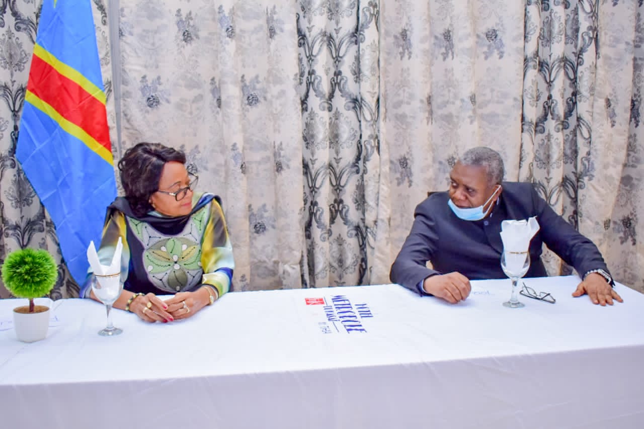 Kasaï oriental : Louis Adoula présente ses voeux à l&rsquo;autorité provinciale J. Longa