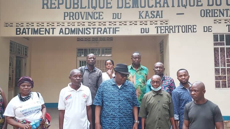 Kasaï oriental: dernier virage d&rsquo;inspection, Louis Adoula entame sa mission dans le territoire de Tshilenge