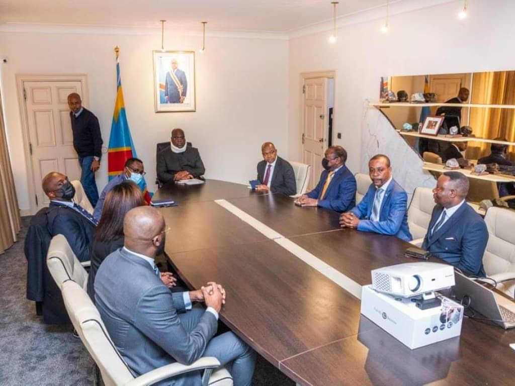 Félix Tshisekedi a échangé avec le personnel de l’ambassade de la RDC en Belgique