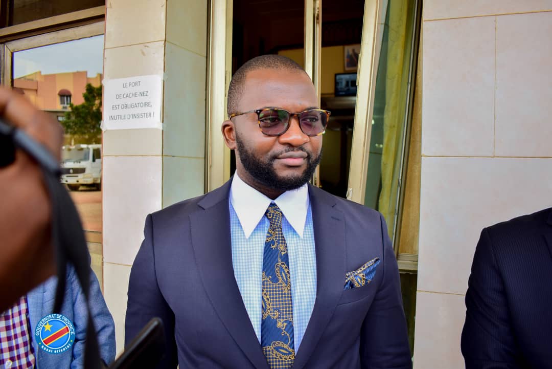 Kasaï oriental : De Gaulle Olongo nouveau Directeur Régional de Orange Grand Kasaï dévoile ses projections dont la bibliothèque numérique