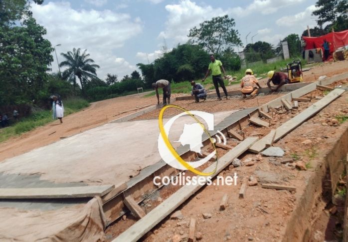Kasaï oriental : projet TSHILEJELU, les travaux de construction en béton armé de la boucle MIBA se poursuivent à la satisfaction de  la population