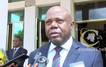 RDC : le sénateur Hyppolite Mutombo alerte sur un présumé détournement de 500.000 USD remis au gouverneur intérimaire de Lomami