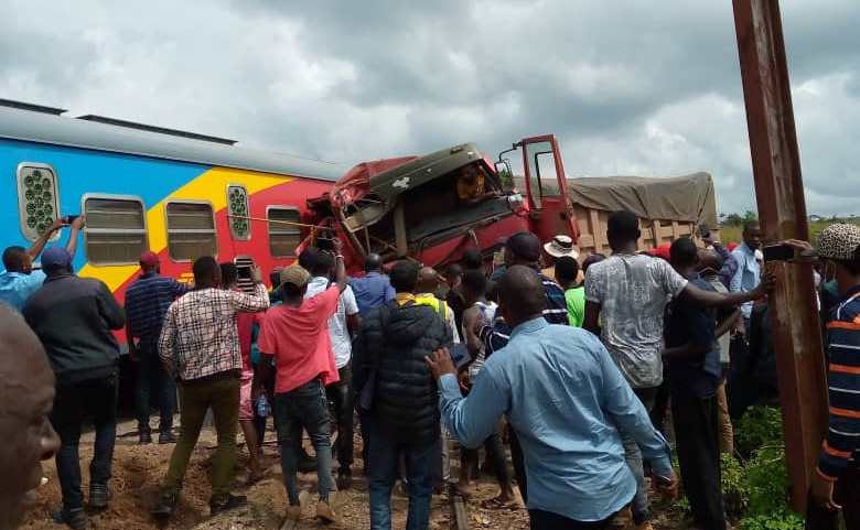 Lualaba : zéro morts dans le déraillement du train New express Diamant Béton à Lubudi