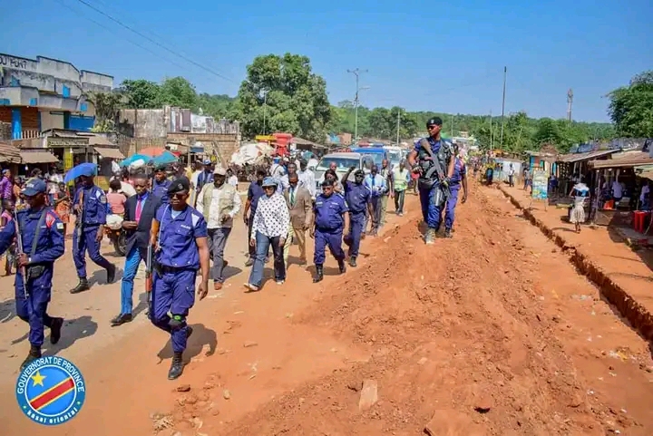 Kasaï oriental : Jeannette Longa lance les travaux de sauvegarde de la RN1 le pont Lubilanji et l’érosion  SE.A.ZA