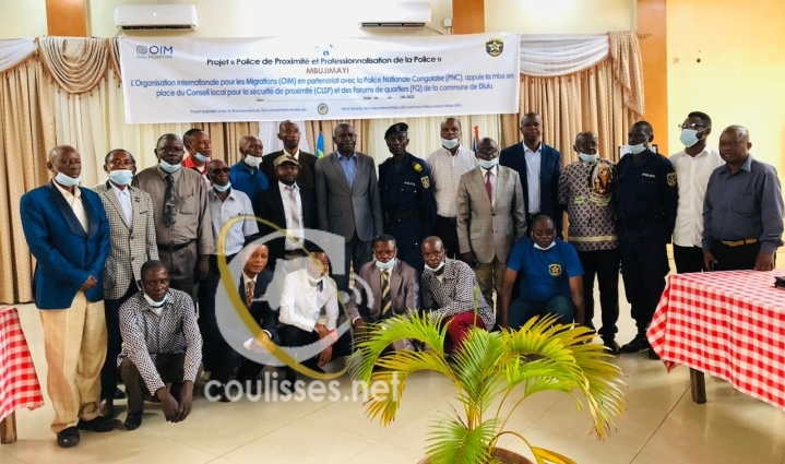 Kasaï oriental : les membres du Conseil Local pour la Sécurité de Proximité et des forums de quartiers de Diulu en formation sur l’approche  « police de proximité »