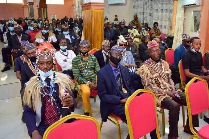 Kasaï oriental : Jeannette Longa Musuamba suspend toute activité d&rsquo;installation des chefs de groupement