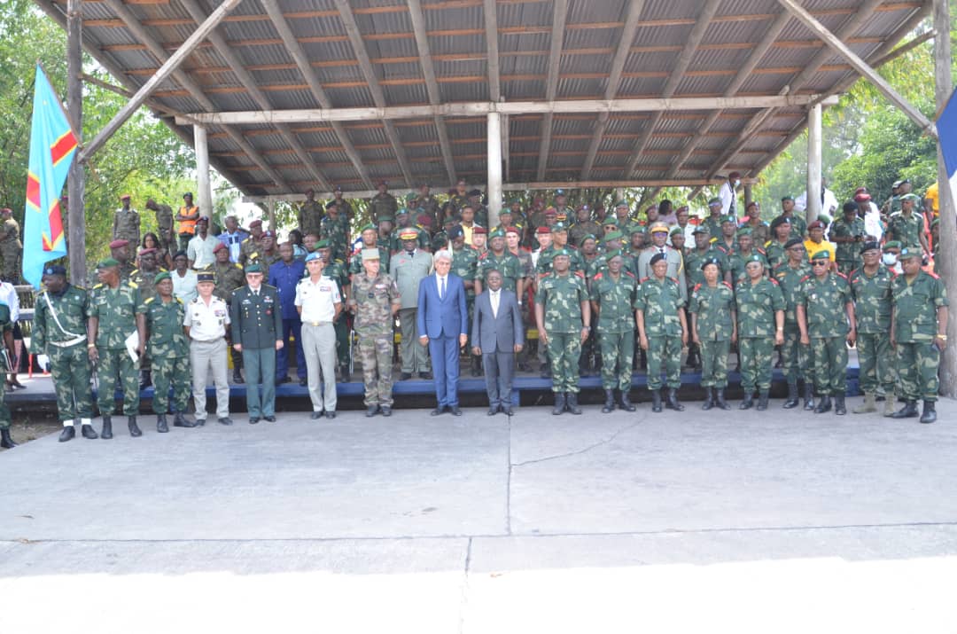 RDC :  fin de la formation des militaires  FARDC du deuxième bataillon de combat en jungle