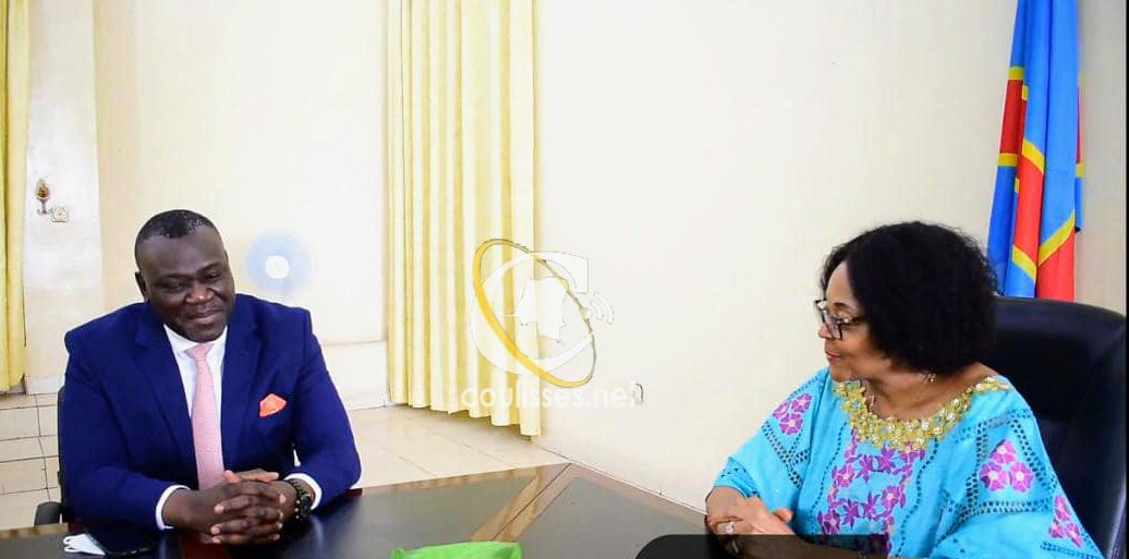 Kasaï oriental : le ministre Augustin Kibassa Maliba annonce à Jeannette Longa la célébration de la journée internationale des télécommunications