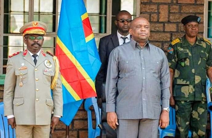 Kasaï oriental : le Gouverneur Mathias Kabeya lance le concours national d’admission dans les écoles militaires à l’intention de plus de 350 candidats