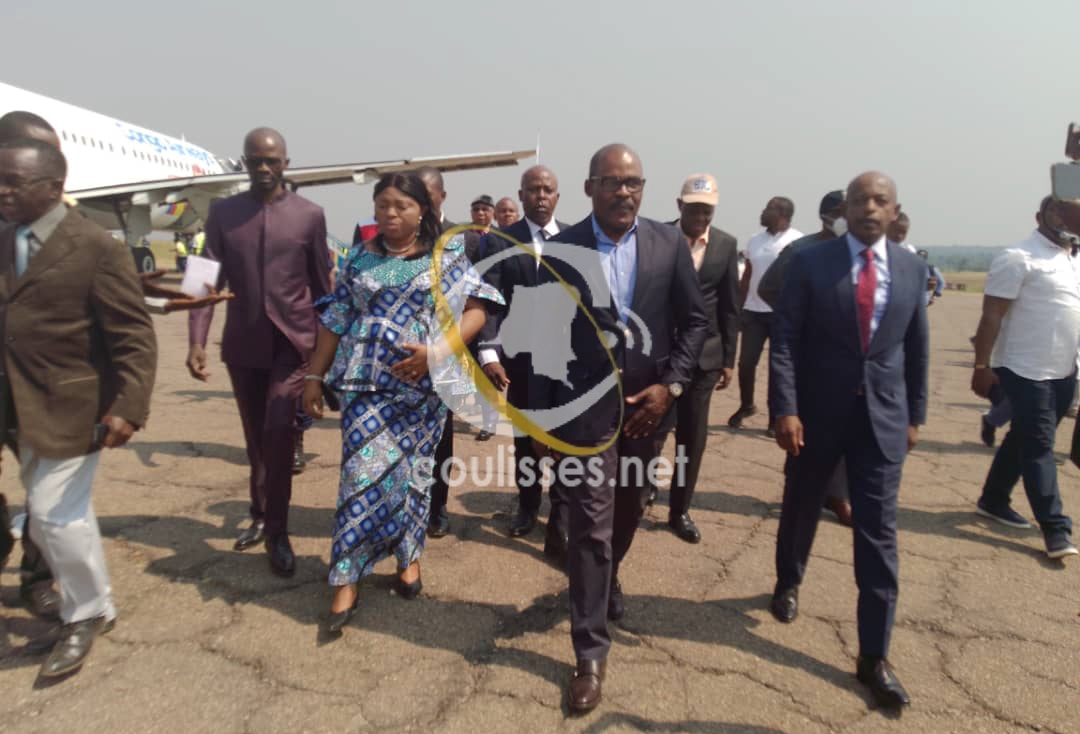 Kasaï oriental : les ministres Alexis Gisaro et Nicolas Kazadi à Mbujimayi pour lancer les travaux de modernisation de 35 kilomètres