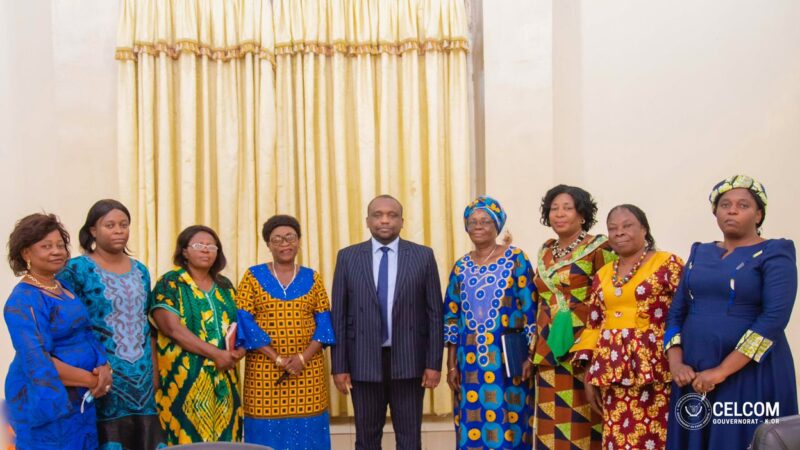 Kasaï oriental : les femmes de Cafco proposent au Gouverneur l&rsquo;organisation régulière des conférences de presse avec chaque ministre provincial afin d&rsquo;éviter la crise avec l&rsquo;Assemblée provinciale