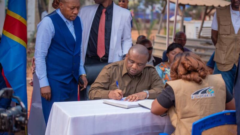 Kasaï oriental : Mathias Kabeya cède officiellement au FONER  la gestion des péages de Lubilanji et Cibombo
