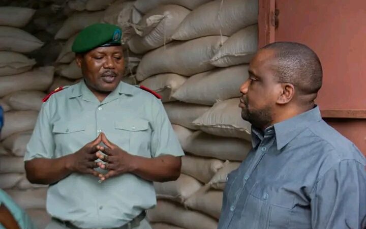 Kasaï oriental : le service national va produire localement les maïs en février 2023 (général Major Jean-Pierre Kasongo)