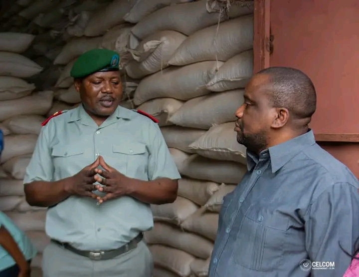 Kasaï oriental : le service national va produire localement les maïs en février 2023 (général Major Jean-Pierre Kasongo)