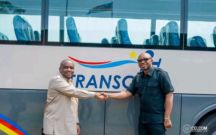 Kasaï oriental : les bus TRANSCO attendus d’ici deux semaines à Mbujimayi grâce au management de Mathias Kabeya