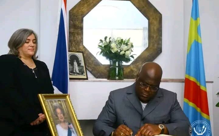 RDC: Félix Tshisekedi rend hommage à la Reine Élisabeth II