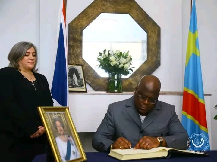 RDC: Félix Tshisekedi rend hommage à la Reine Élisabeth II