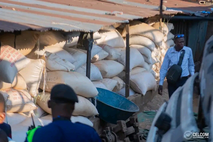 Kasaï oriental : plusieurs sacs des maïs Kanyama Kasese achetés pour être revendus à 60.000 FC saisis par les services de sécurité