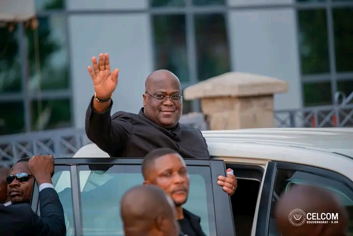 Kasaï oriental : Tshisekedi boucle son séjour à Mbujimayi et regagne Kinshasa