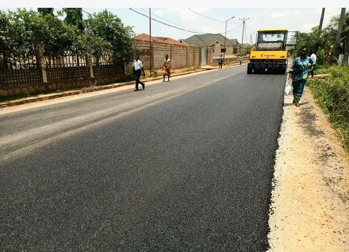 Kasaï oriental : asphaltage de l’avenue Fatshi, la première phase part de son croisement avec l’avenue Mbujimayi à l’aéroport de Bipemba (OVD)