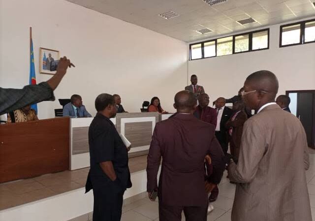 Tanganyika : fragilité de l&rsquo;Union sacrée, dix députés suspendent leur participation jusqu&rsquo;à nouvel ordre et chargent Daniel Aselo